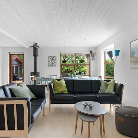 Jorith - 550m From The Sea By Interhome 度假居 *