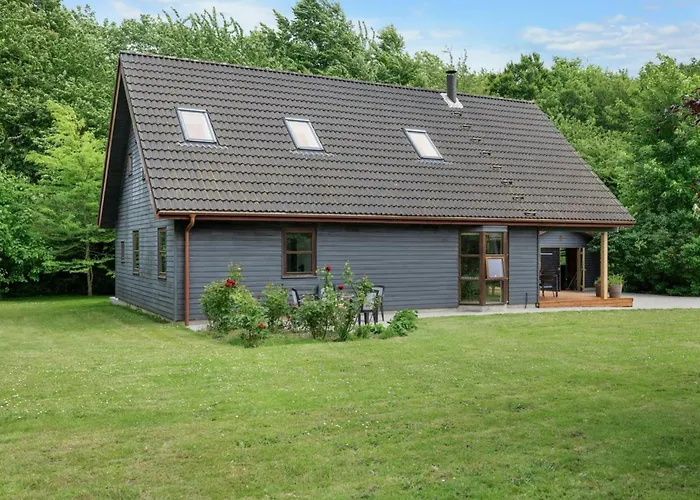 Jorith - 550m From The Sea By Interhome Nyaraló