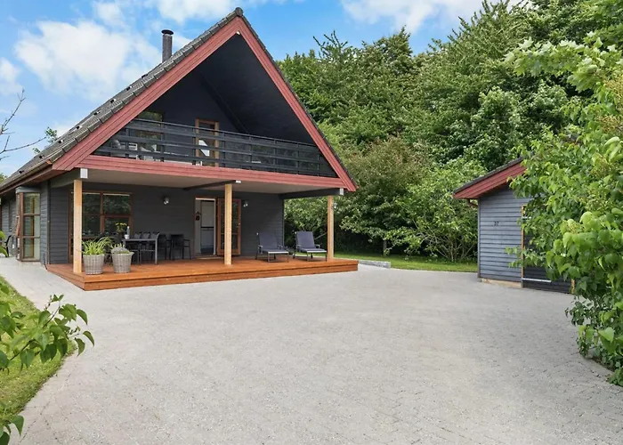 Jorith - 550m From The Sea By Interhome